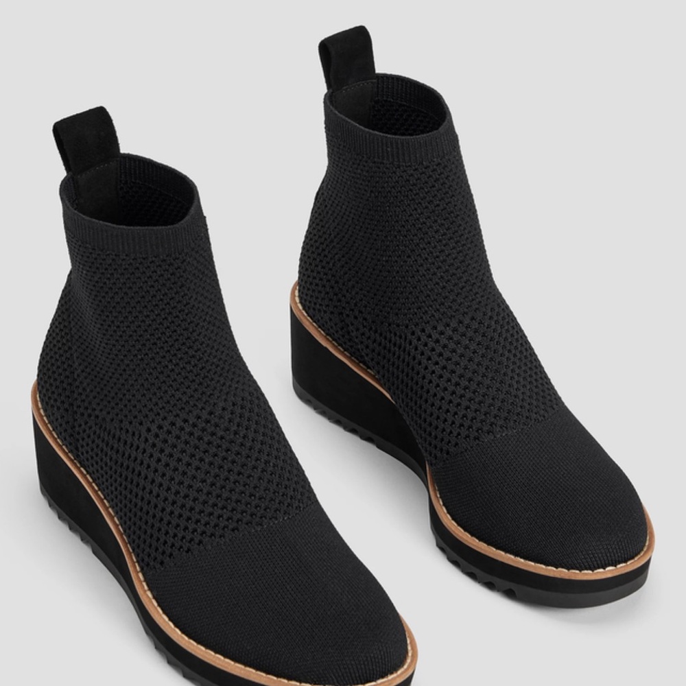 London Recycled Stretch Knit Bootie